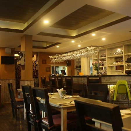 Crown Diamond Hotel - Phu My Hung District 7 Ho Şi Min Exterior foto