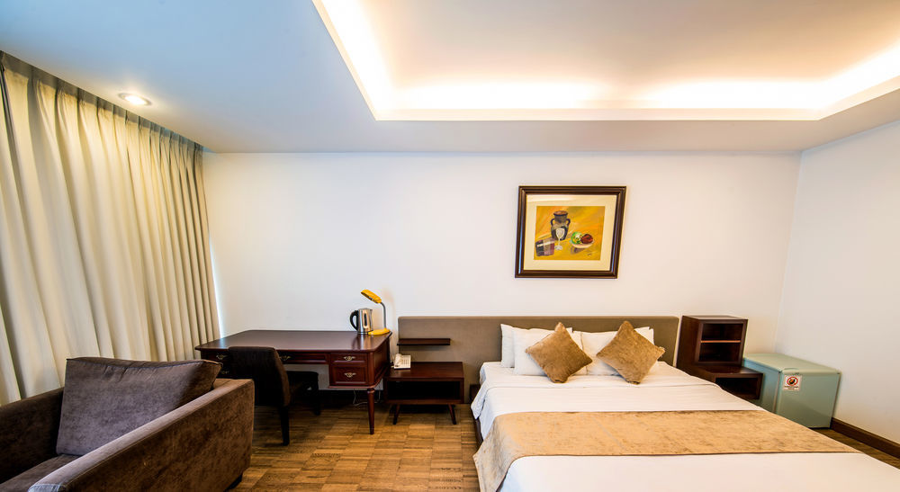 Crown Diamond Hotel - Phu My Hung District 7 Ho Şi Min Exterior foto